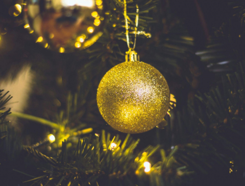 Find Your Perfect Green Artificial Christmas Tree for the Holidays